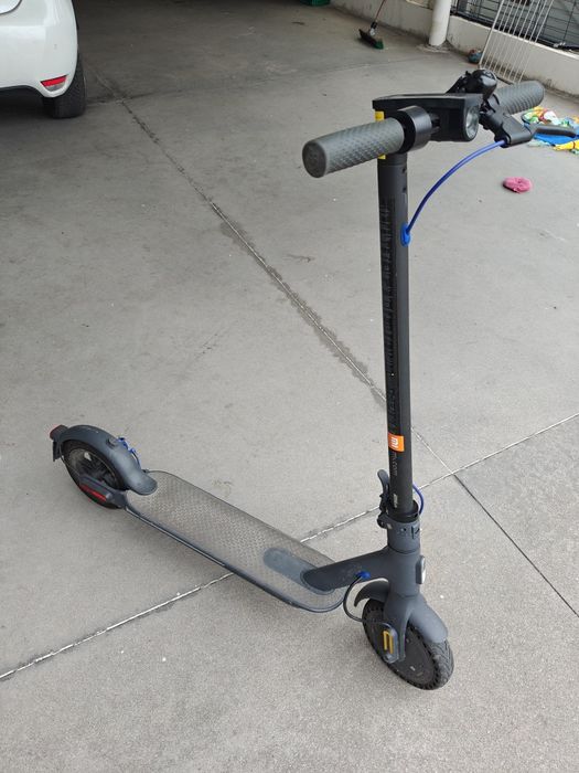 Trottinete Elétrica Xiaomi Mi Electric Scooter 3 – Excelente Estado