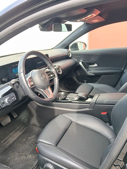 Mercedes Benz A250e  2021