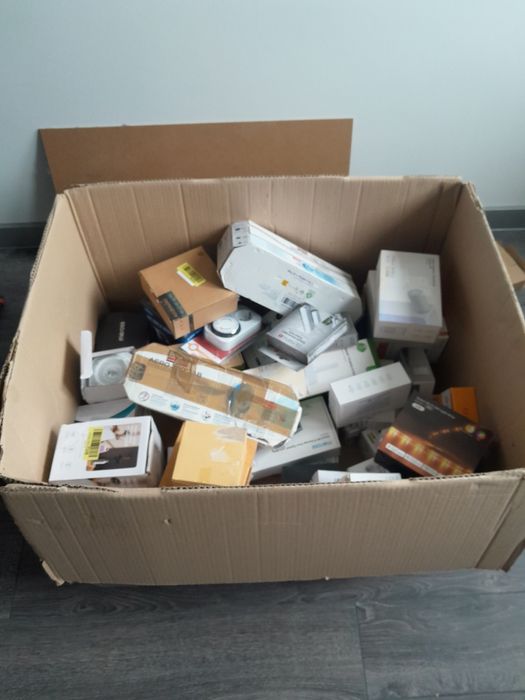 Mała paleta miks elektronika
