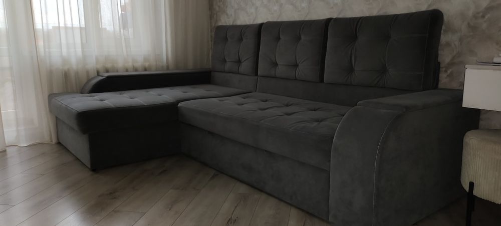 Диван кутовий ліжко