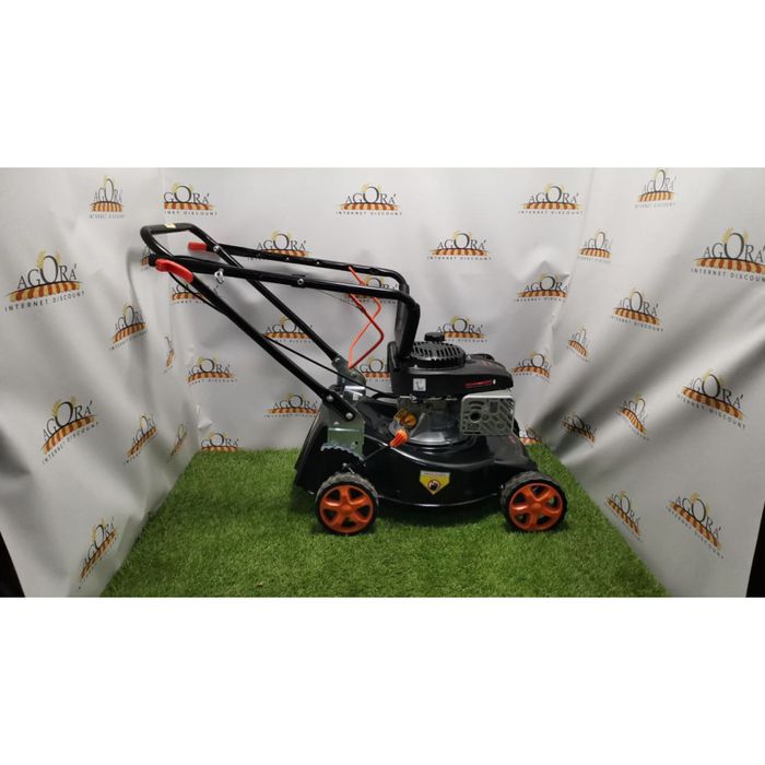 Газонокосарка бензинова Dnipro-M 40 (Б/В)