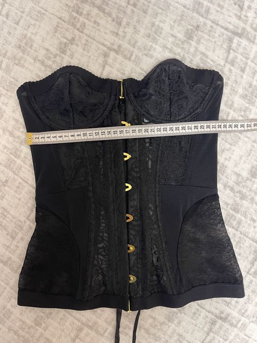 Корсет в стилі agent provocateur