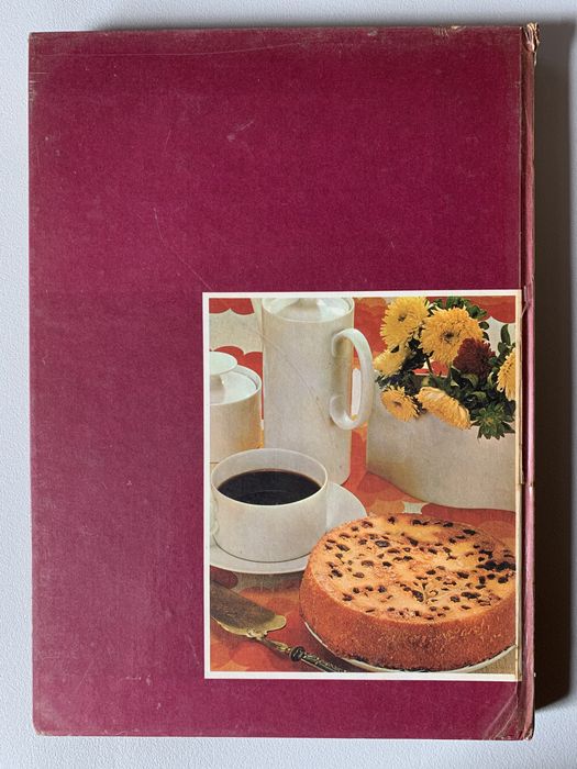 Culinária - Montra de Bolos