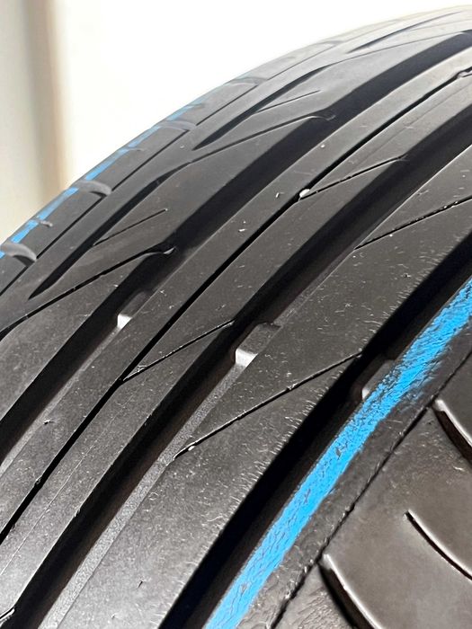 Pneus Bridgestone Turanza T001 - 225/55/17 - Excelentes