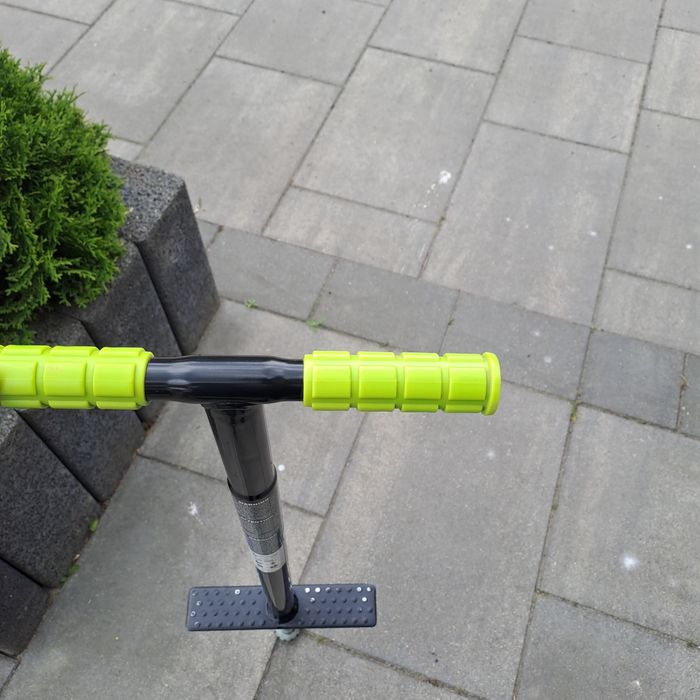 Czarno zielone pogo