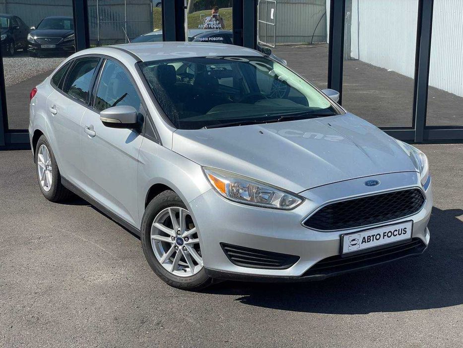 Ford Focus 2017 VIN 1FADP3F24HL217011 фото оголошення 2 з 24