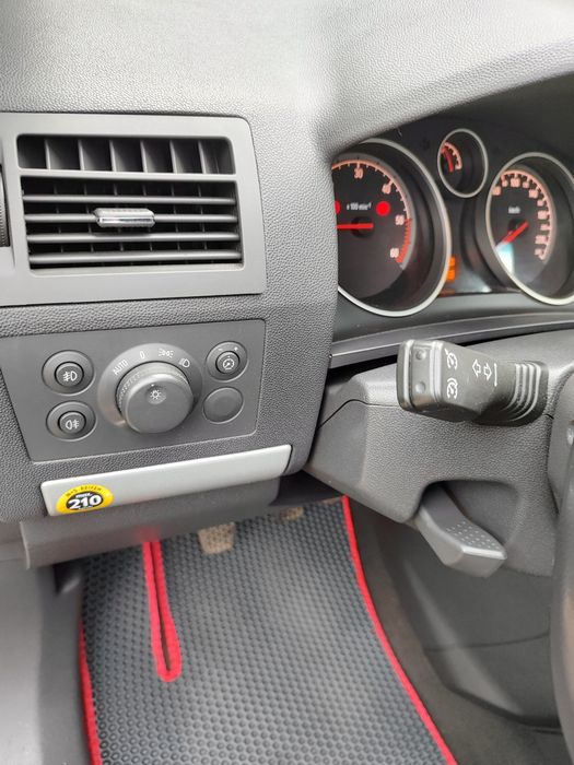 1.7d 125коней КАПСУЛА zafira 7 місць