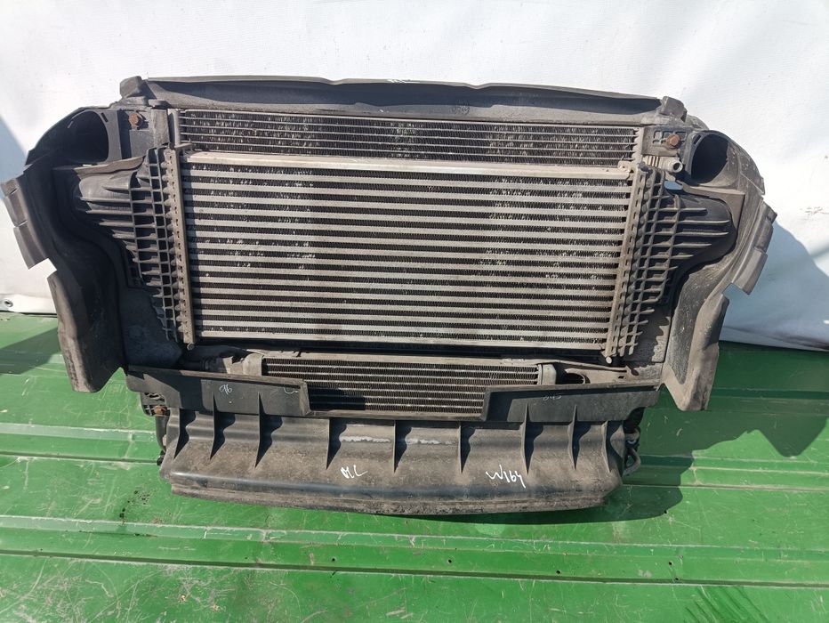 Касета радіаторів ML GL  W164 3.0 дізельь