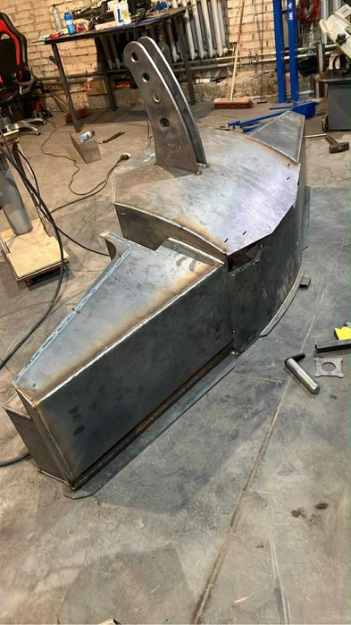 Usługi spawalnicze/ślusarskie/cięcie materiału/drzwi/wygrodzenia