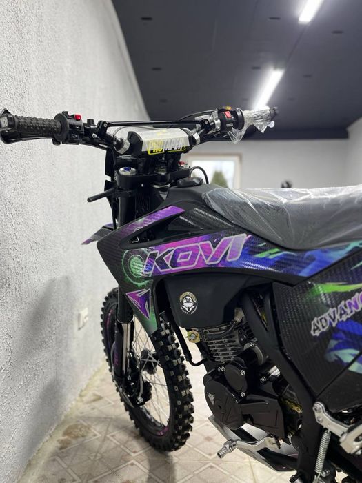 Kovi advance 300 FR на оновленій графіці та прокращеним двигуном