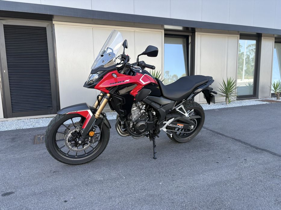 Honda CB 500 X (  Só tem 150 km )
