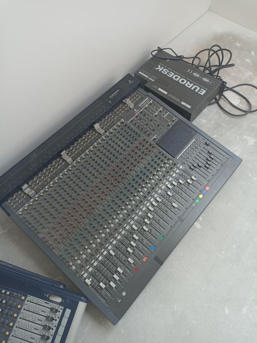 Sprzedam mikser Soundcraft GB8 i EURODESK