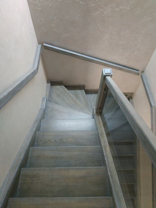 Изготовление лестниц любого типа, перила, балясины, любые проекты