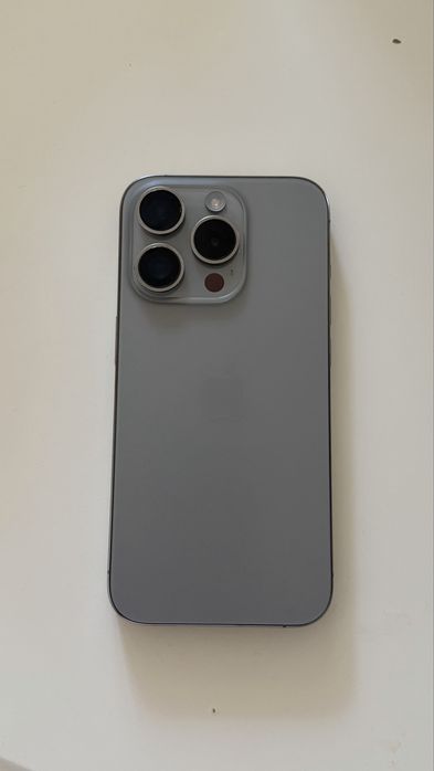 Iphone 15 pro 512 gb, акумулятор 88%