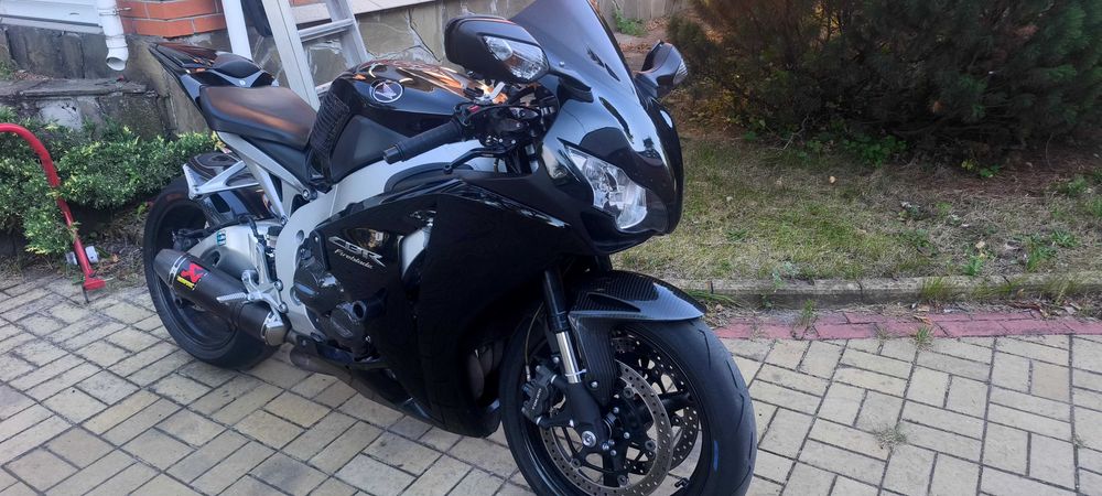 Продам HONDA CBR 1000RR 2010
