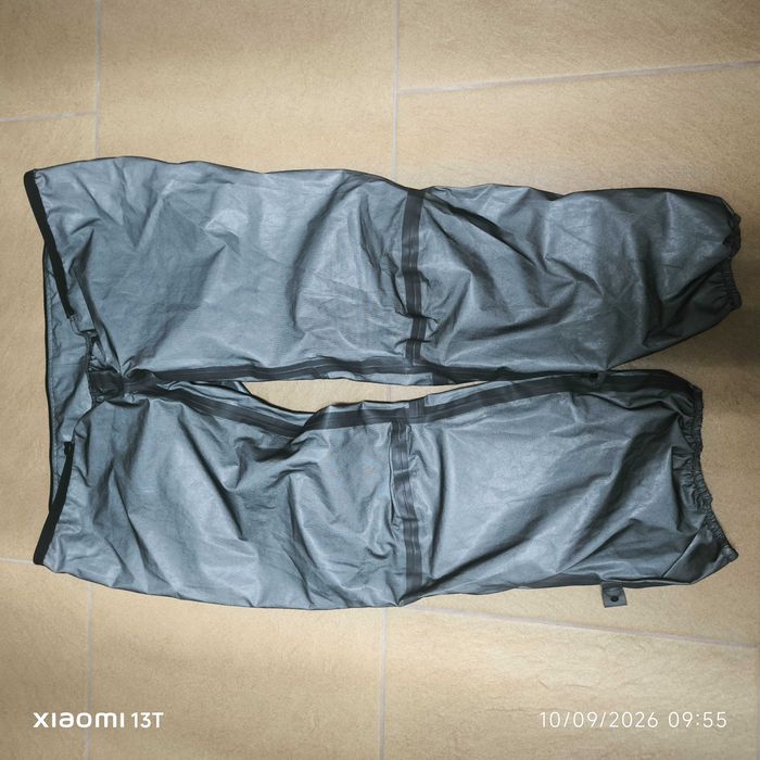 Calças Dainese impermeáveis