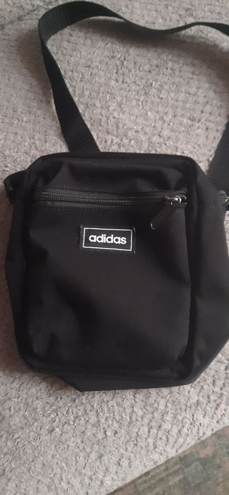 Sprzedam saszetka adidas