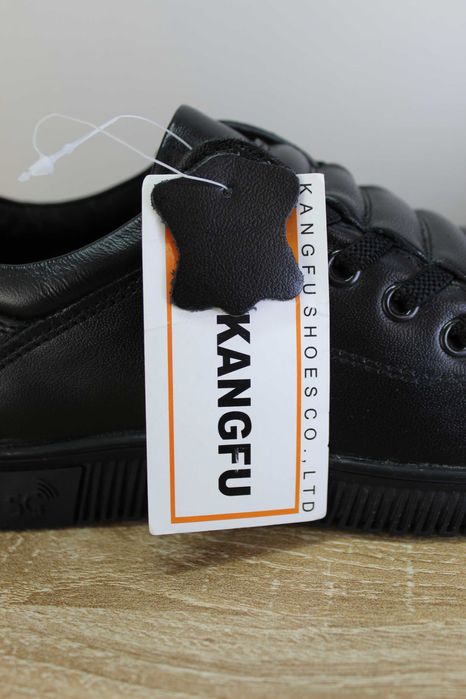 Підліткові шкіряні туфлі-кросівки Kangfu (розміри 33-34; 36)