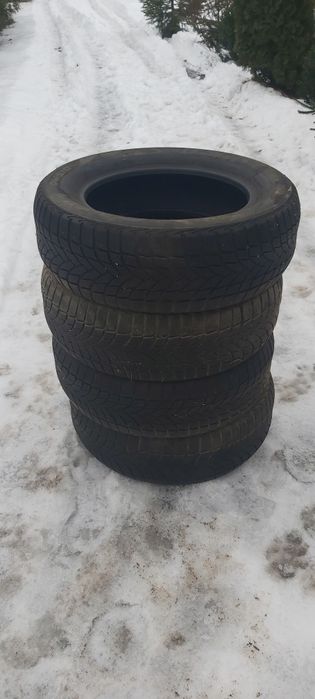 Резина зимова 215/60/r16