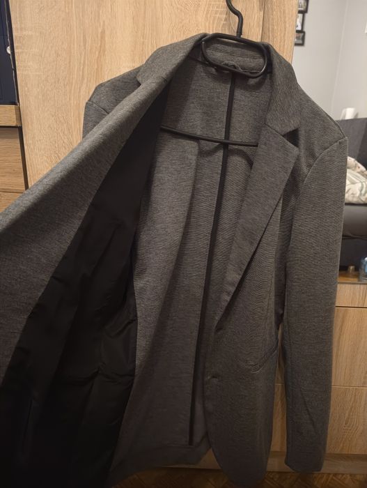 Męska szara marynarka slim fit Sinsay rozmiar S