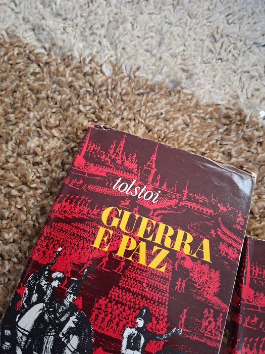 Guerra e Paz de Leon Tolstoi completo quatro volumes