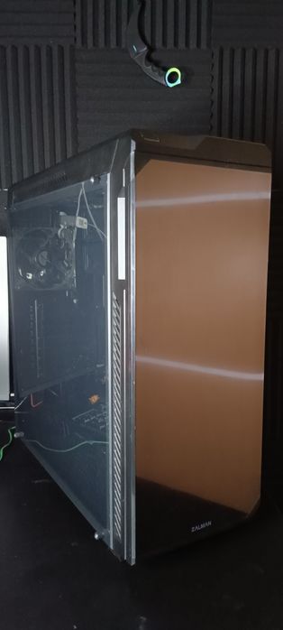 Огромный серверный пк корпус ZALMAN Midi Tower + БП 400W