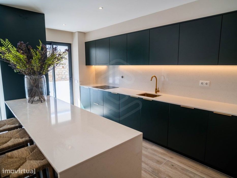 THE SHIPYARD - Apartamento T2, piscina comum na cobertura, excelent...