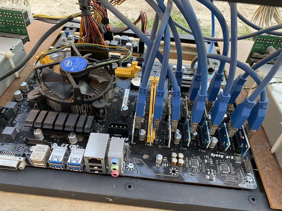 Корпус майнинг фермы