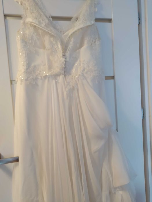 Suknia ślubna ciążowa z kolekcji 2019