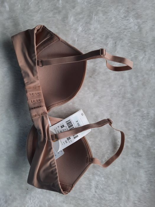 Oysho biustonosz bezowy 65B