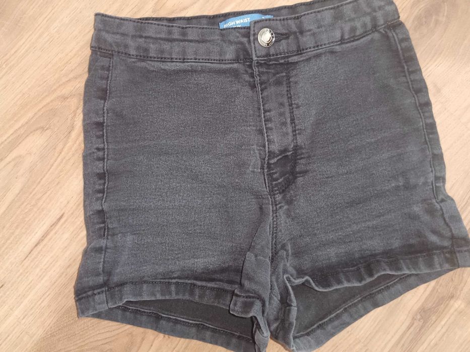Szorty Sinsay 36