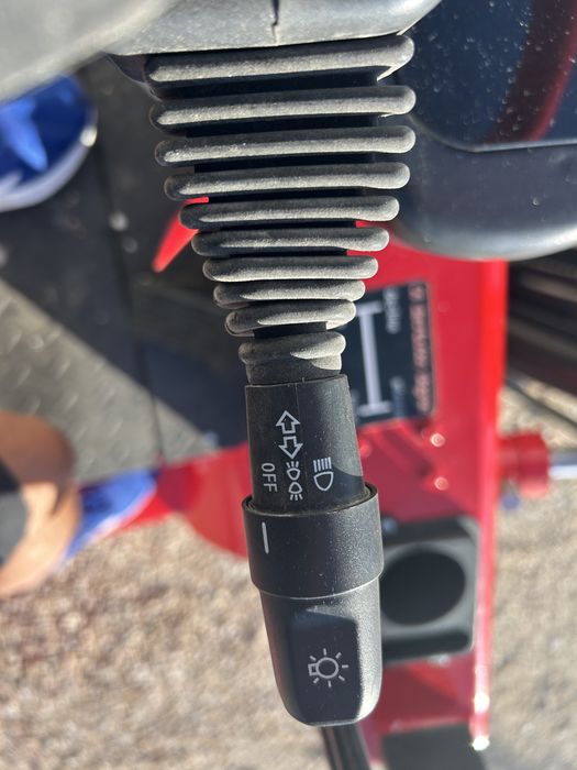 Empilhador Elétrico CPD20 2T - Novo