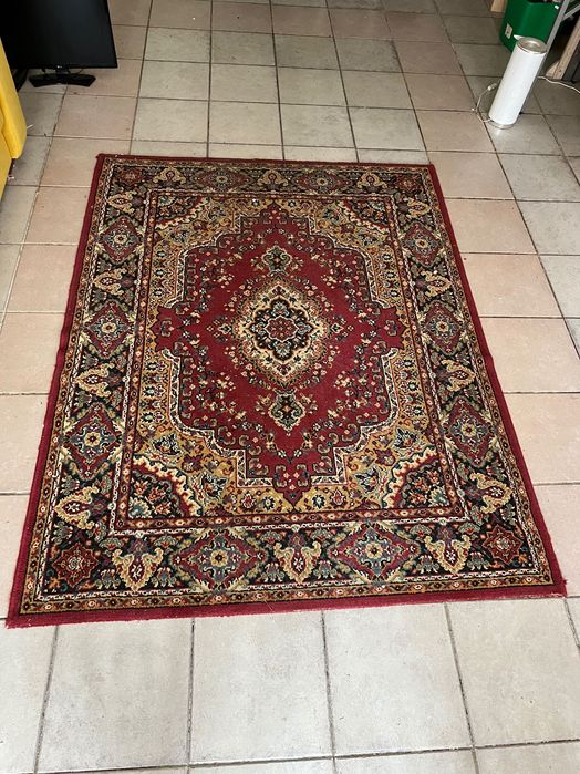 Tapete antigo em bom estado