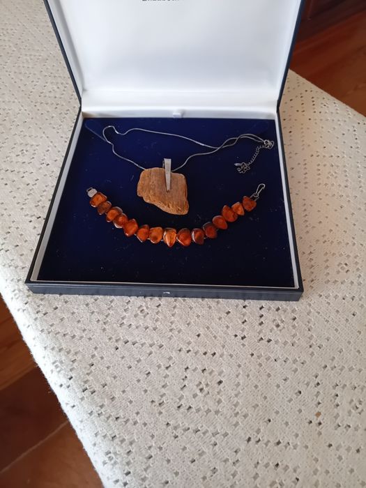 Komplet z bursztynu cena ost.