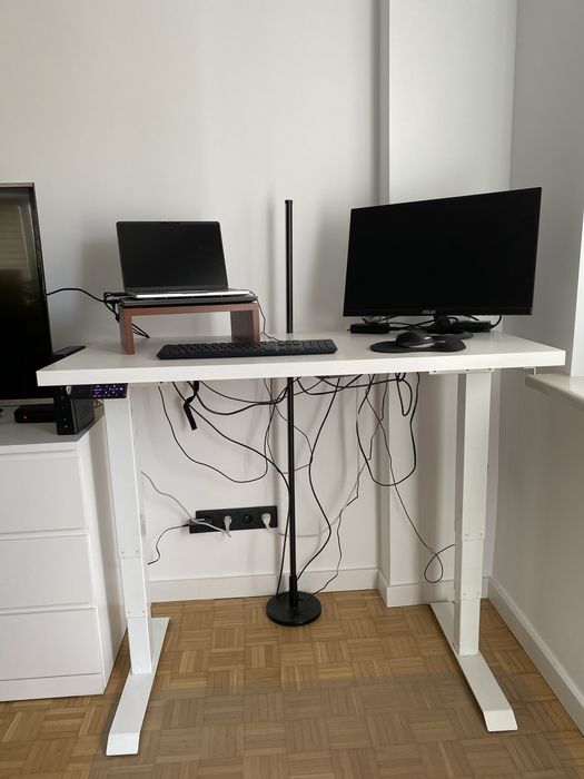 Biurko regulowane elektryczne dla niskiej osoby 60-125 cm Mokotów