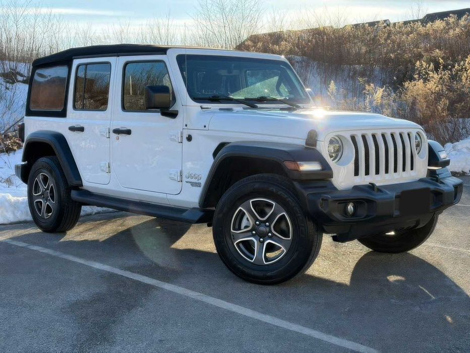 Jeep Wrangler Unlimited      2020