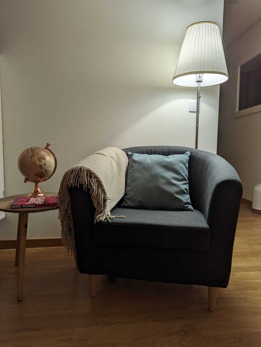 Poltrona TULSTA IKEA em cinza