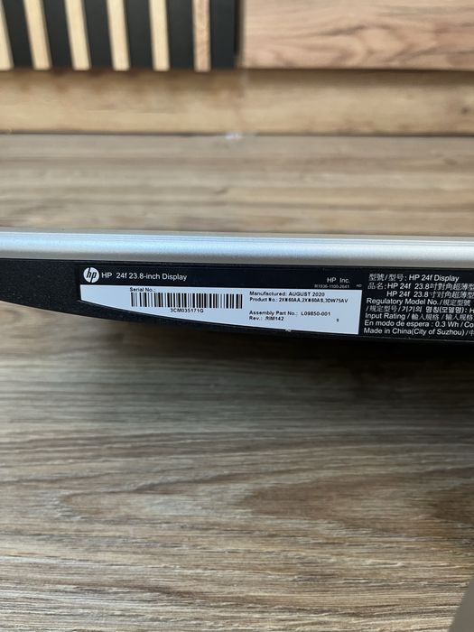 Monitor HP 24f.