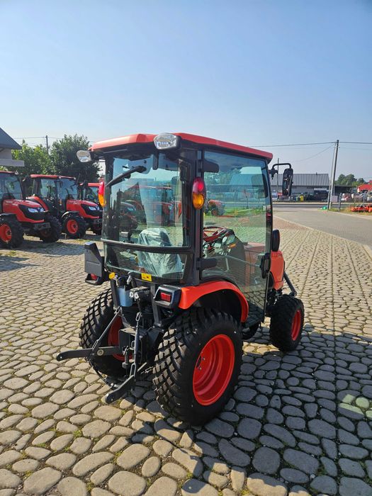 Ciągnik KUBOTA B2-261 B 2261 HST RATY 0%