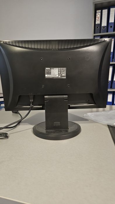 Monitor  BENQ  ET -0023-NA 19 cali sprzedm okazja.
