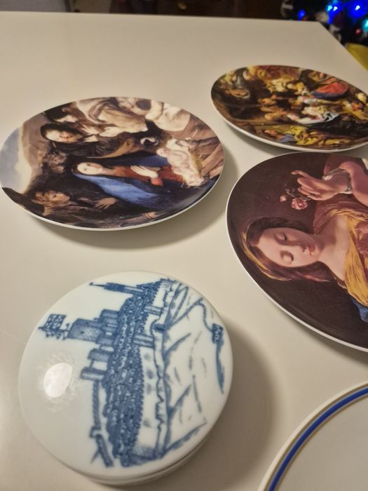 Conjunto pratos de colecção Vista Alegre