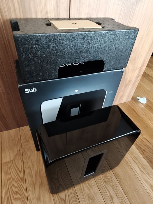 Subwoofer Sonos Gen. 3, preta, como nova, com garantia