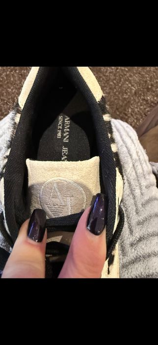 Sapatilhas da marca Armani Jeans