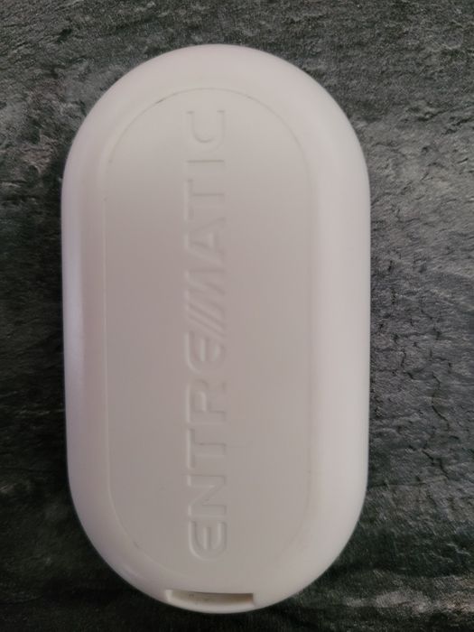 Comando de garagem64738814258050121