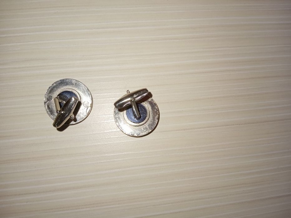 Spinki do mankietów