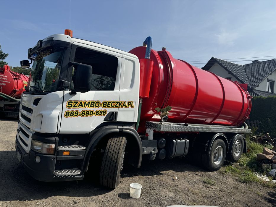 Oproznianie szamb, szambiarka, beczka asenizacyjna wywoz osadników