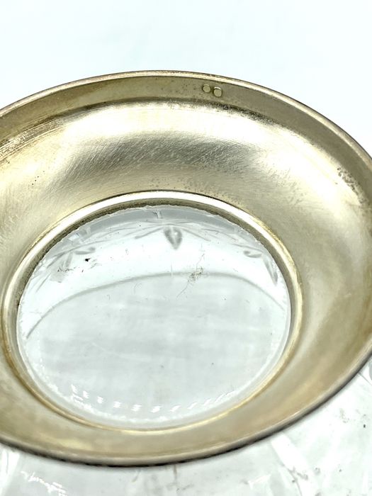 Taça de cristal com base de prata
