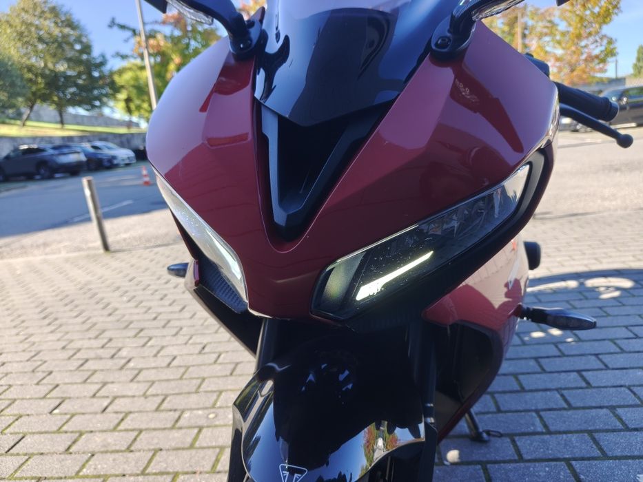 Triumph Daytona 660
