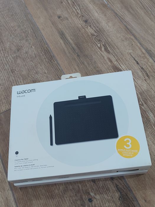 Wacom Intuos M (Preto)