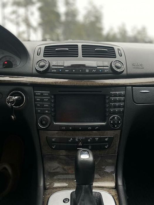Мерседес Е350 2005р